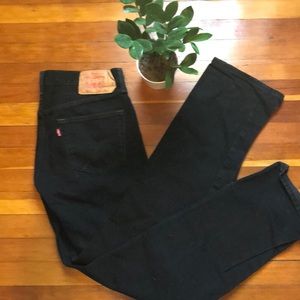 Men’s black Levi 501 high rise jeans